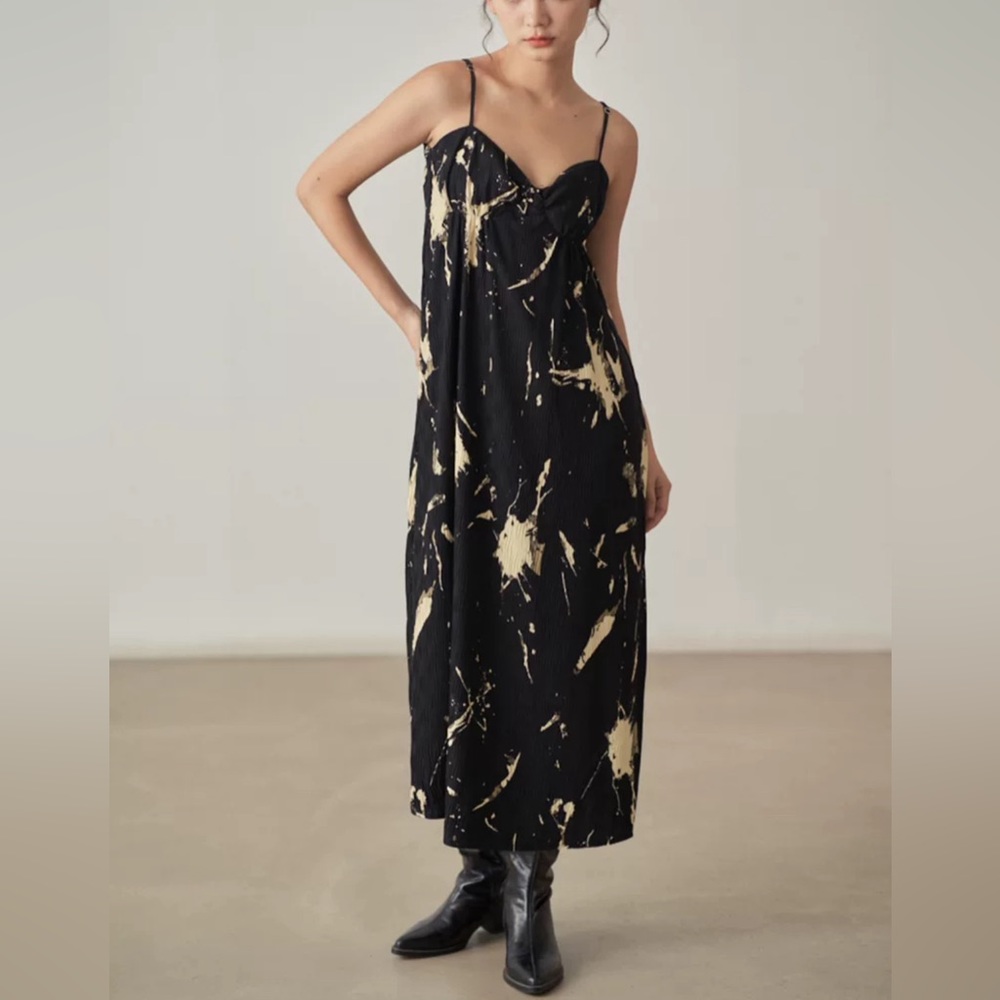 Abstract print pleated slip‎ maxi dress